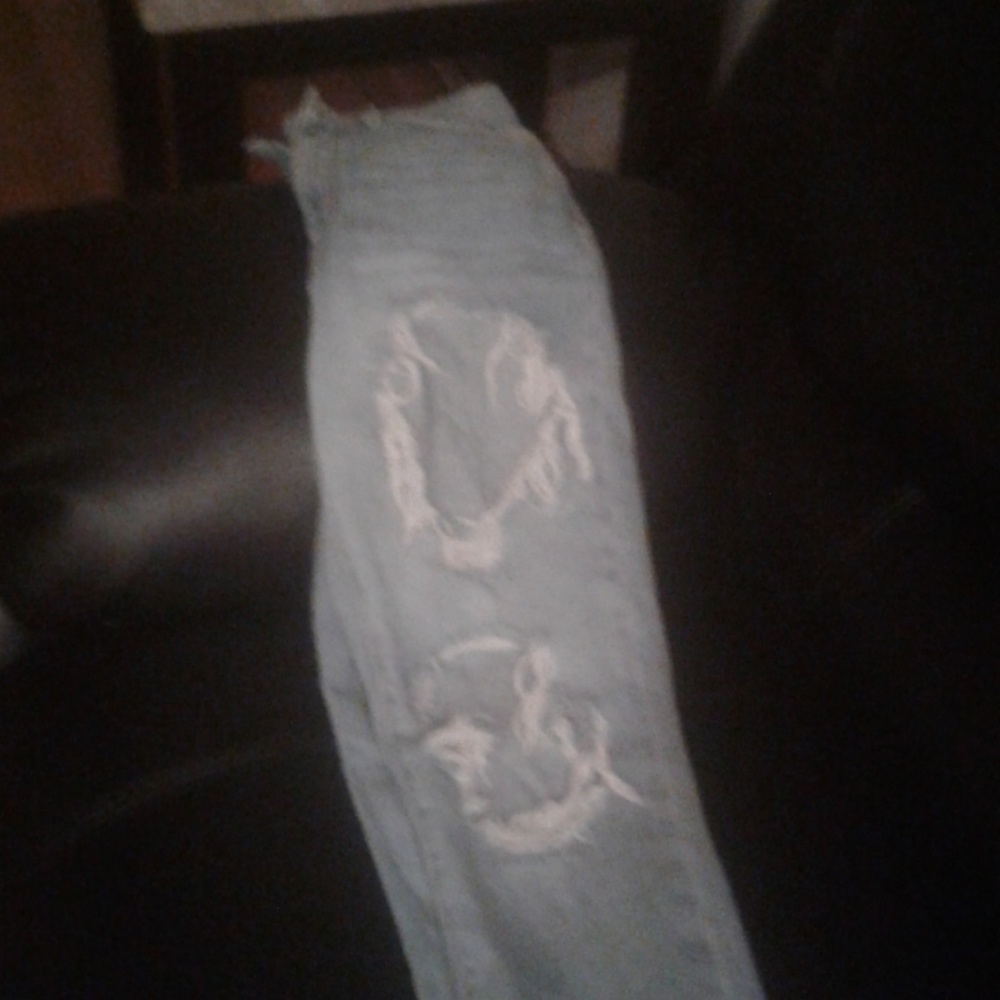 Women's jeans. Never worn.